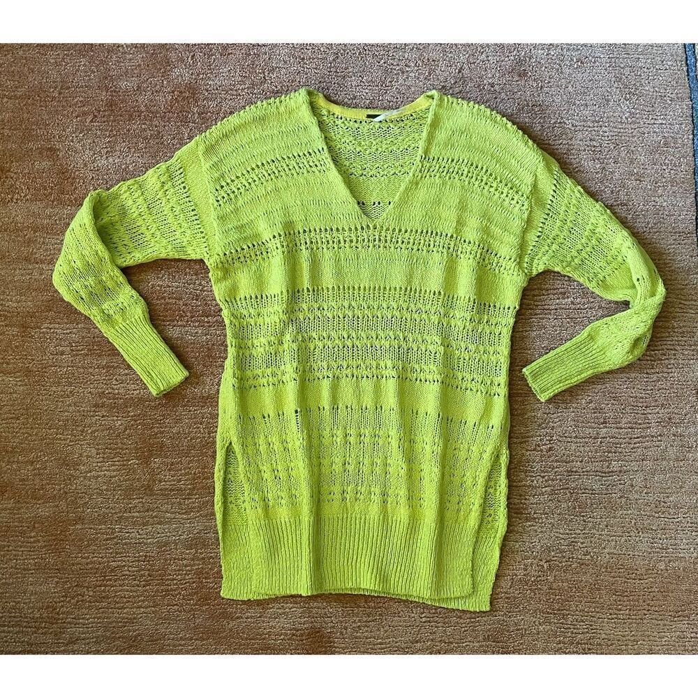 Free People Neon Green Open Knit Sweater XS Long Sleeve V Neck Cotton Blend